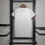 Retro Manchester United 1983/84 Away Jersey - Image 4