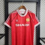 Retro Manchester United 1990/92 Home Jersey - Image 4