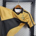 Retro Manchester United 2001/02 Centenary Reversible Away And Third Jersey - Image 5