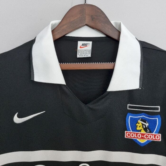 Retro Colo Colo 1996/97 Away Jersey - Image 4