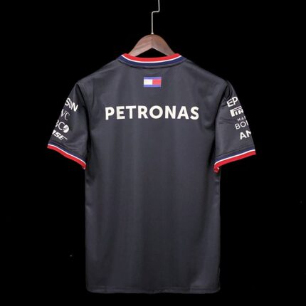 Mercedes black – view 2