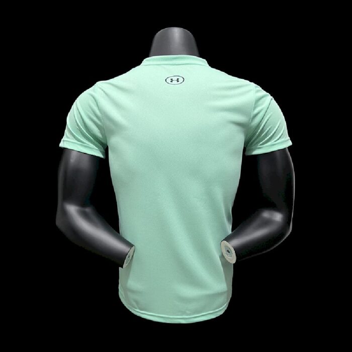 Under Armor 1025 Green Casual T-shirt - Image 2