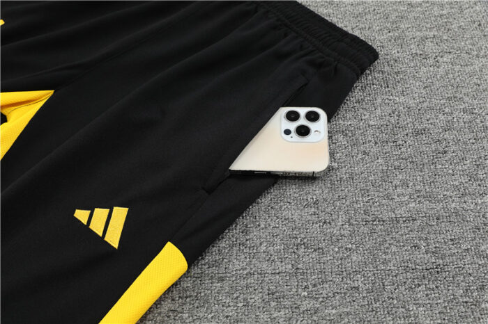 Mens Juventus 2023/24 Half-Zip Sweater+Pant 14001 - Image 3