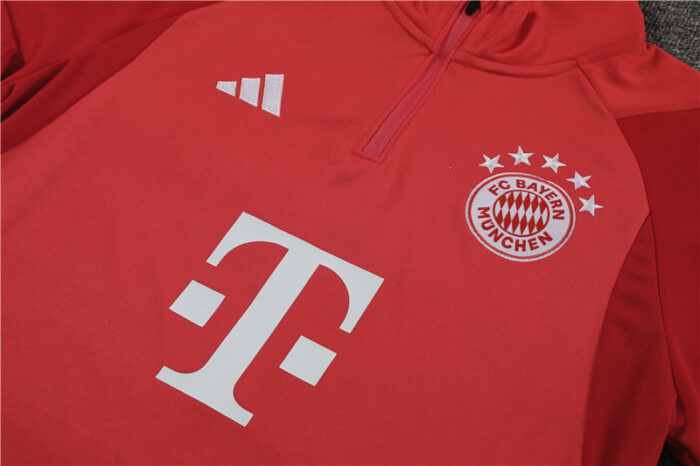 Mens Bayern Munich 2023/24 Half-Zip Sweater+Pant 14001 - Image 3