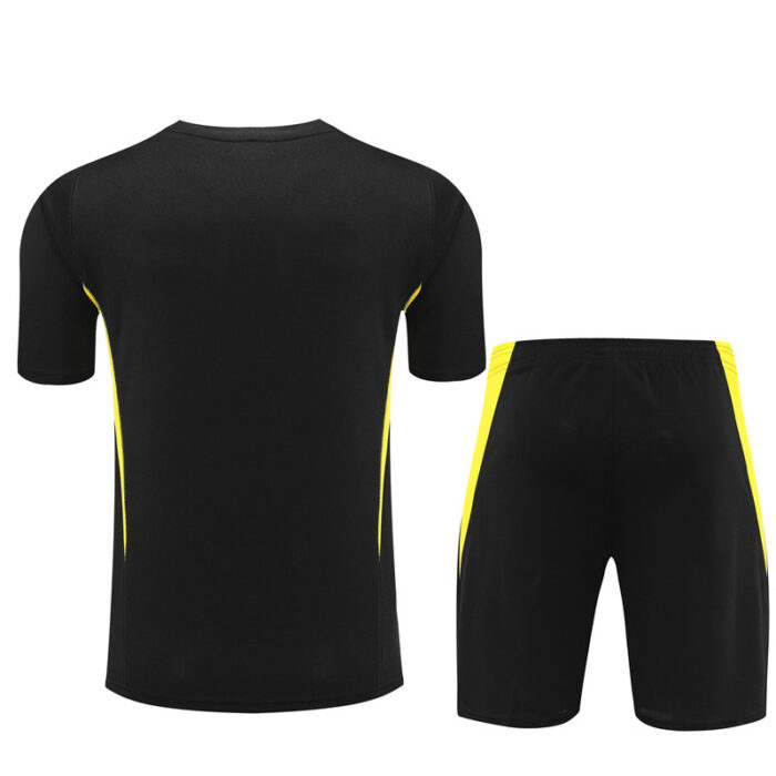Mens Juventus 2023/24 Training Jersey+Short 14001 - Image 2