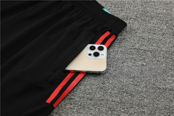 Mens Manchester United 2023/24 Training Jersey+Short 14001 - Image 4