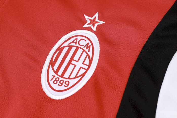 Mens AC Milan 2023/24 Half-Zip Sweater+Pant 815 - Image 5