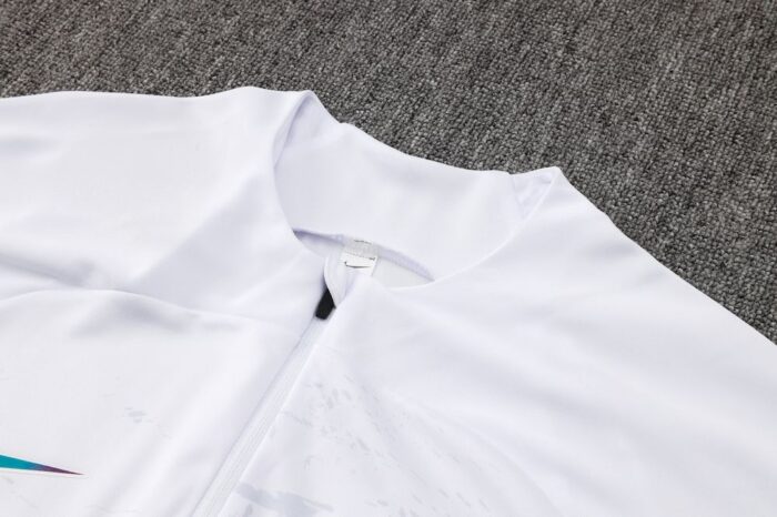Mens Al-Nassr 2023/24 Half-Zip Sweater+Pant 815 - Image 4