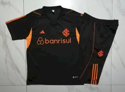 Mens Internacional 2023/24 Training Jersey+3/4 Short 815