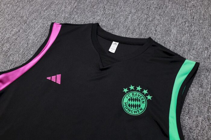 Mens Bayern Munich 2023/24 Tank Top+Short 815 - Image 4