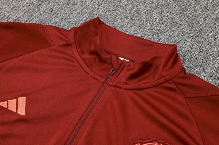 Mens Manchester United 2023/24 Half-Zip Sweater+Pant 815 - Image 4