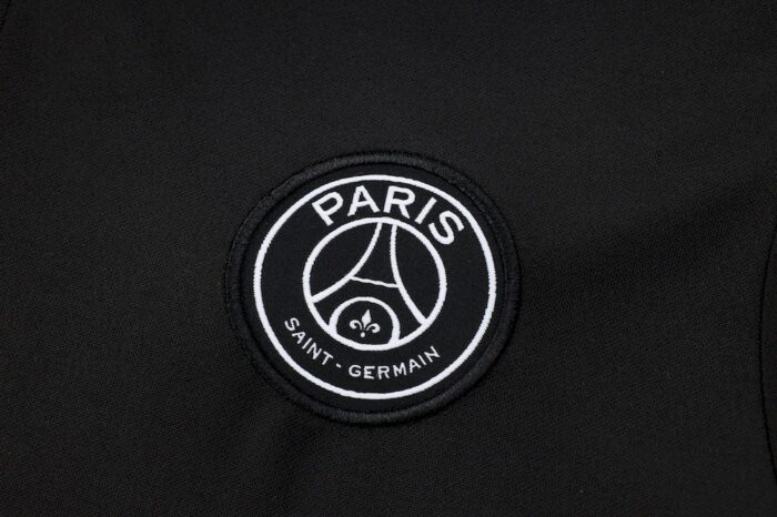 Mens Paris 2023/24 Half-Zip Sweater+Pant 815 - Image 5