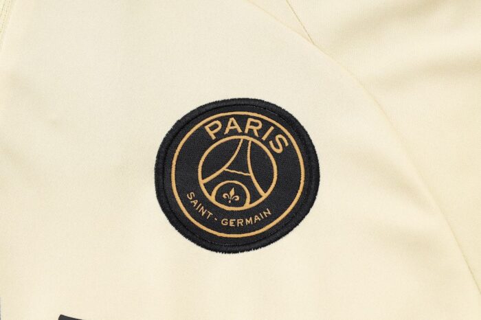 Mens Paris 2023/24 Half-Zip Sweater+Pant 815 - Image 4