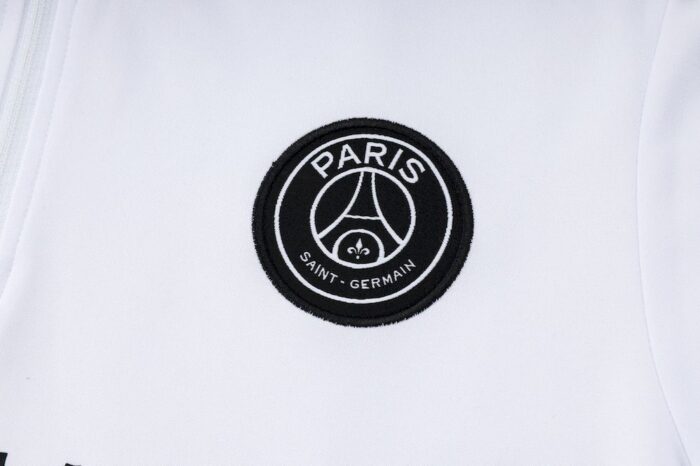 Mens Paris 2023/24 Half-Zip Sweater+Pant 815 - Image 5