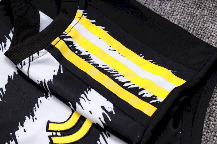 Mens Juventus 2023/24 Tank Top+Short 815 - Image 5