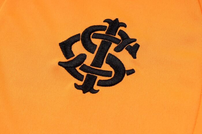 Mens Internacional 2023/24 Tracksuit 815 - Image 5