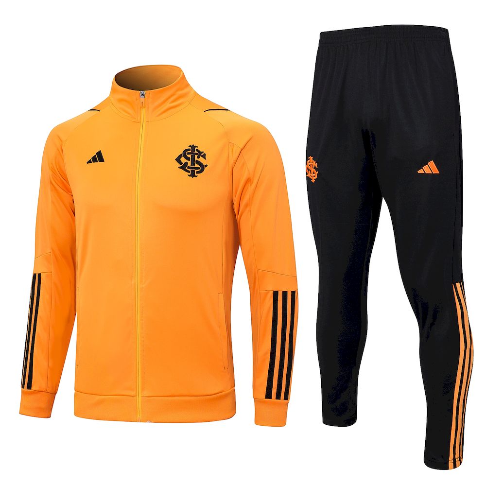 Mens Internacional 2023/24 Tracksuit 815 - Image 1