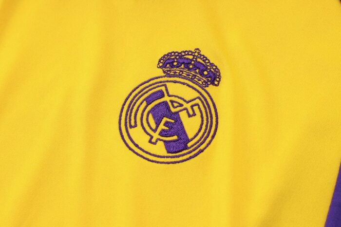 Mens Real Madrid 2024/25 Training Jersey+3/4 Short 815 - Image 3