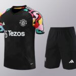 Mens Manchester United 2023/24 Training Jersey+Short 418