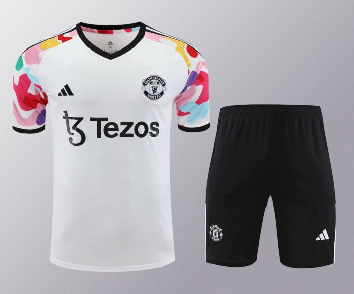 Mens Manchester United 2023/24 Training Jersey+Short 418 - Image 3