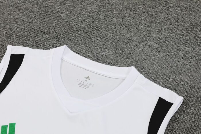 Mens Bayern Munich 2023/24 Tank Top+Short 418 - Image 3