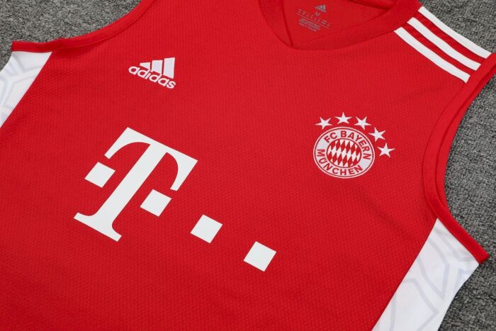 Mens Bayern Munich 2023/24 Tank Top+Short 418 - Image 3