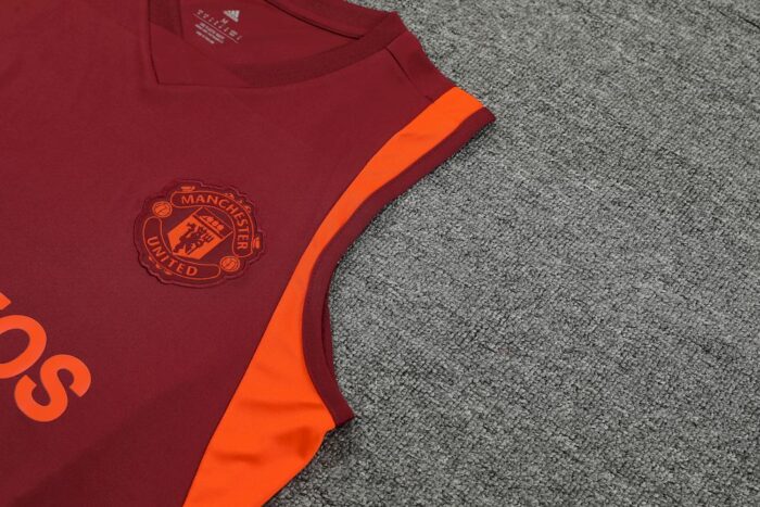 Mens Manchester United 2023/24 Tank Top+Short 418 - Image 4