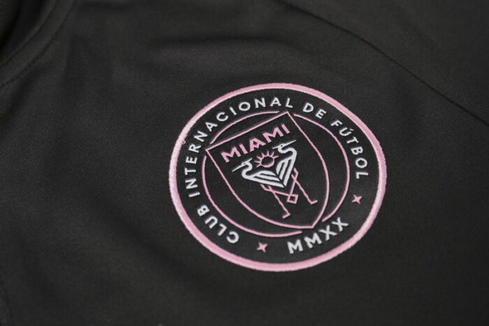 Mens Inter Miami CF 2023/24 Half-Zip Sweater+Pant 902 - Image 4