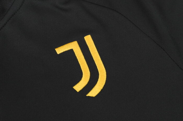 Mens Juventus 2023/24 Half-Zip Sweater+Pant 902 - Image 4
