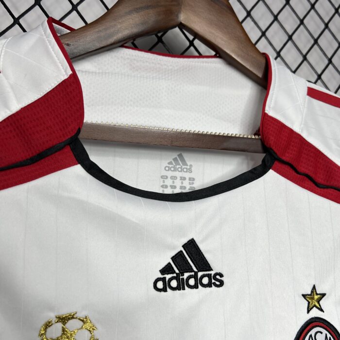 Retro AC Milan 2006/07 Away Jersey - Image 5