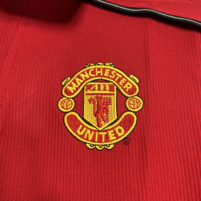 Retro Manchester United 1998/99 Home Jersey - Image 3