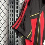 Retro AC Milan 2006/07 Home Jersey - Image 5
