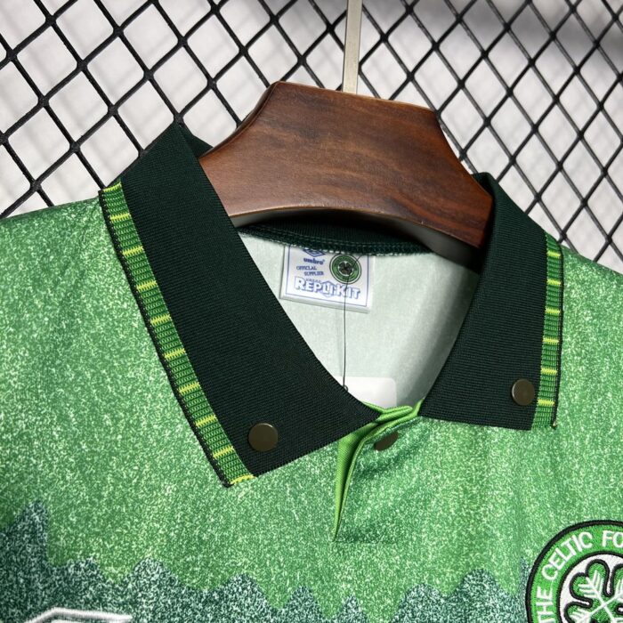 Retro Celtic 1991/92 Away Jersey - Image 4