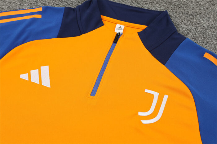 Mens Juventus 2024/25 Half-Zip Sweater+Pant 14001 - Image 5