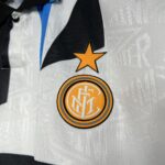 Retro Inter Milan 1992/93 Away Jersey - Image 4