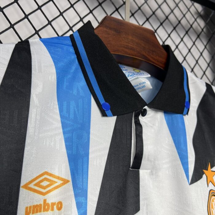 Retro Inter Milan 1992/93 Away Jersey - Image 3