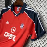 Retro Bayern Munich 2000/01 Home Jersey - Image 3