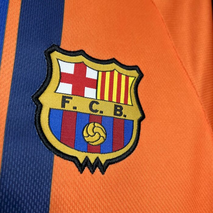 Retro Barcelona 1997/98 Away Jersey - Image 5