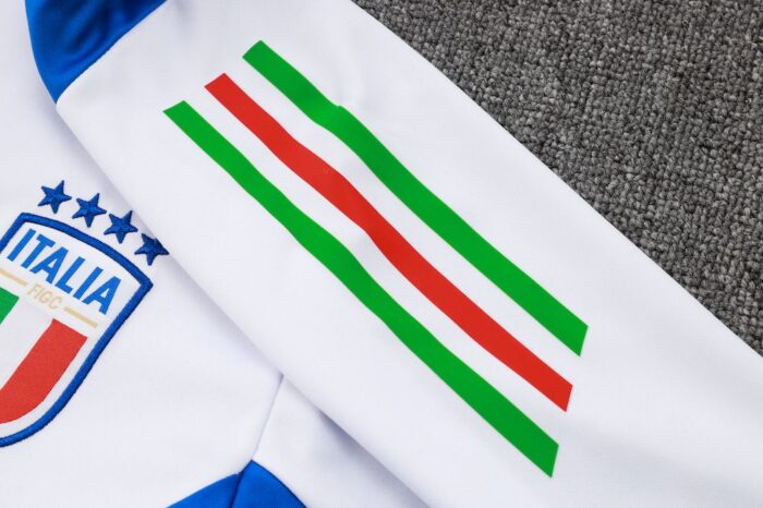 Mens Italy 2024/25 Tracksuit 815 - Image 3