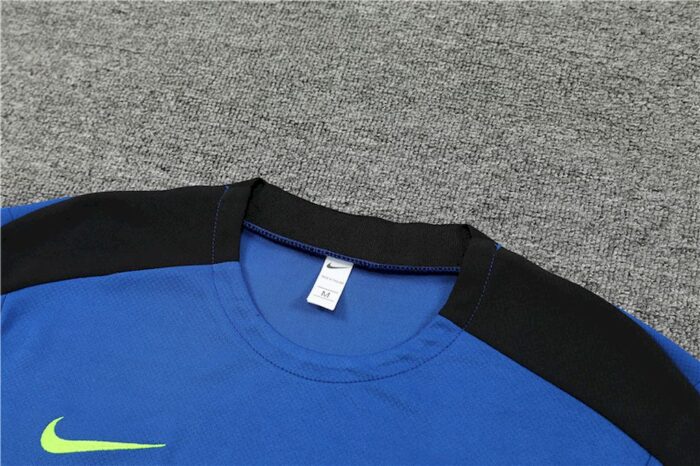 Mens Barcelona 2024/25 Training Jersey+Short 14001 - Image 3
