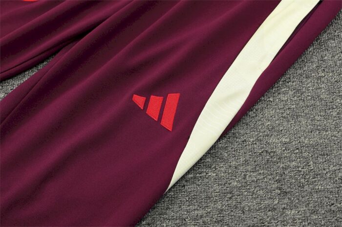 Mens Bayern Munich 2024/25 Half-Zip Sweater+Pant 14001 - Image 4