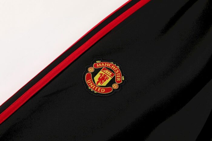 Mens Manchester United  2024/25 Tracksuit HL - Image 4