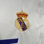 Retro Real Madrid 1994/96 Home Jersey - Image 4