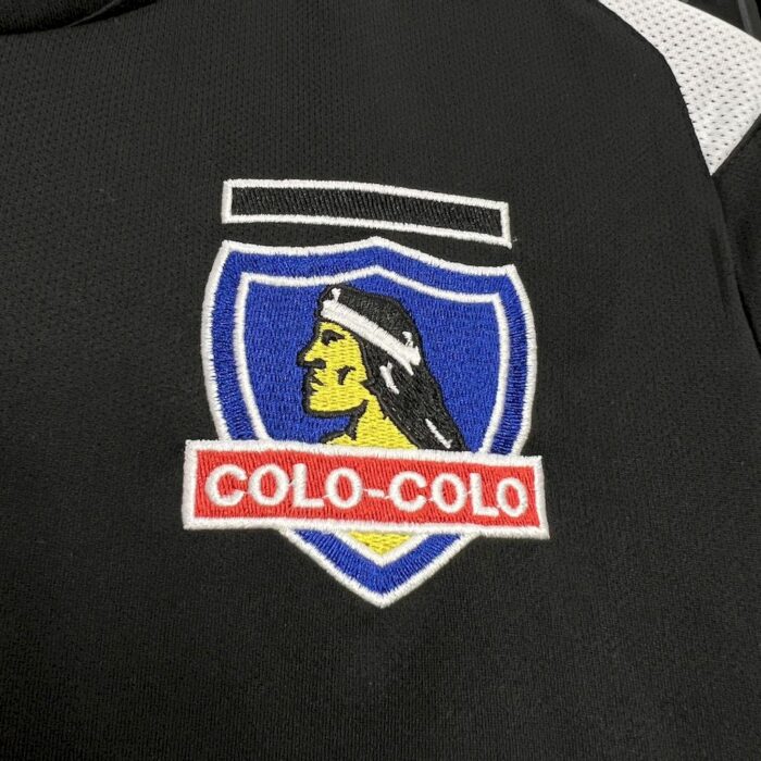 Retro Colo Colo 2006 Away Long Sleeve Jersey - Image 5
