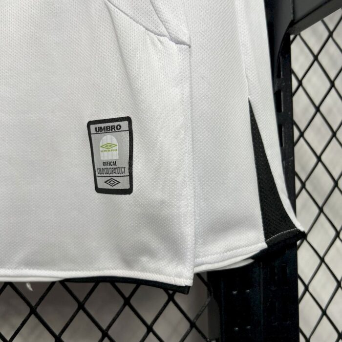 Retro Colo Colo 2006 Home Long Sleeve Jersey - Image 4