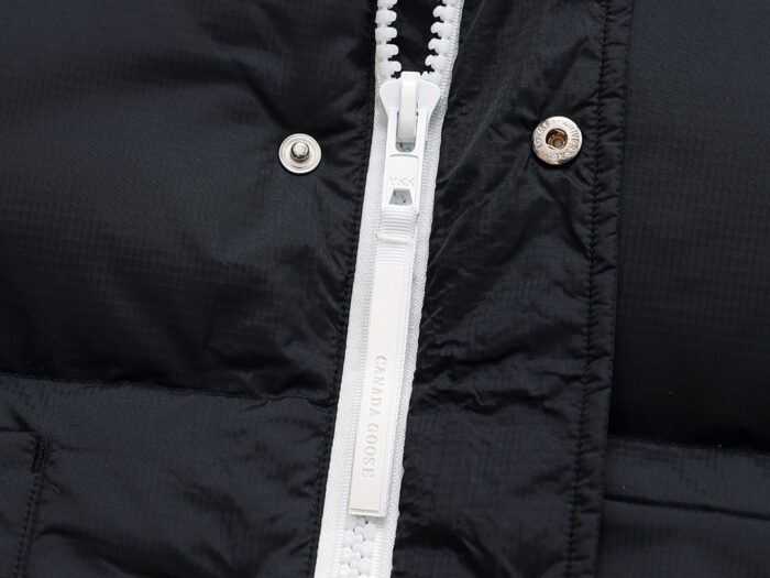 Mens Canada Goose Black MIST Vest - Image 5