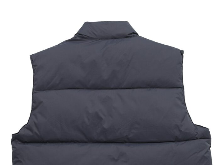 Mens Canada Goose Dark Gray MIST Vest - Image 5