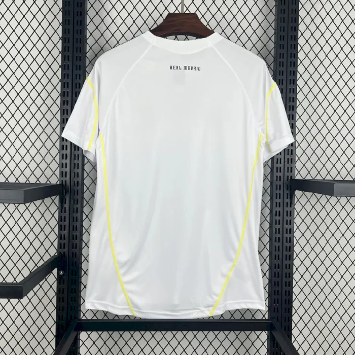 Retro Real Madrid 2009/10 Home Jersey - Image 2