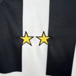 Retro Juventus 1996/97 Home Jersey - Image 5