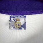 Retro Real Madrid 1996/97 Third Jersey - Image 4